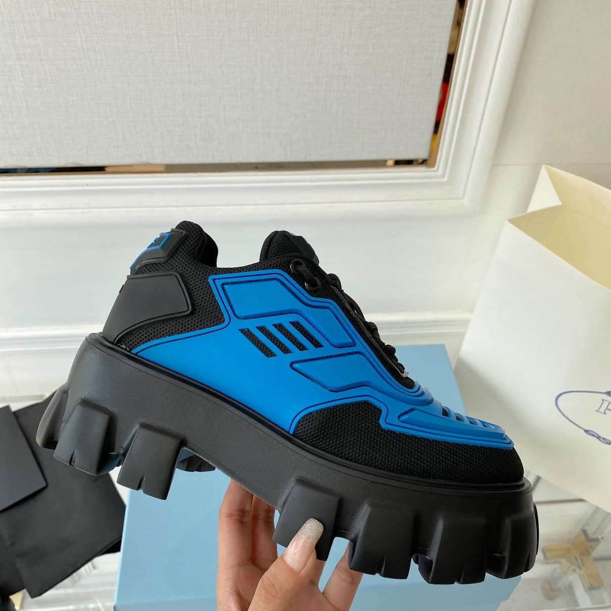 Sneaker 1-22